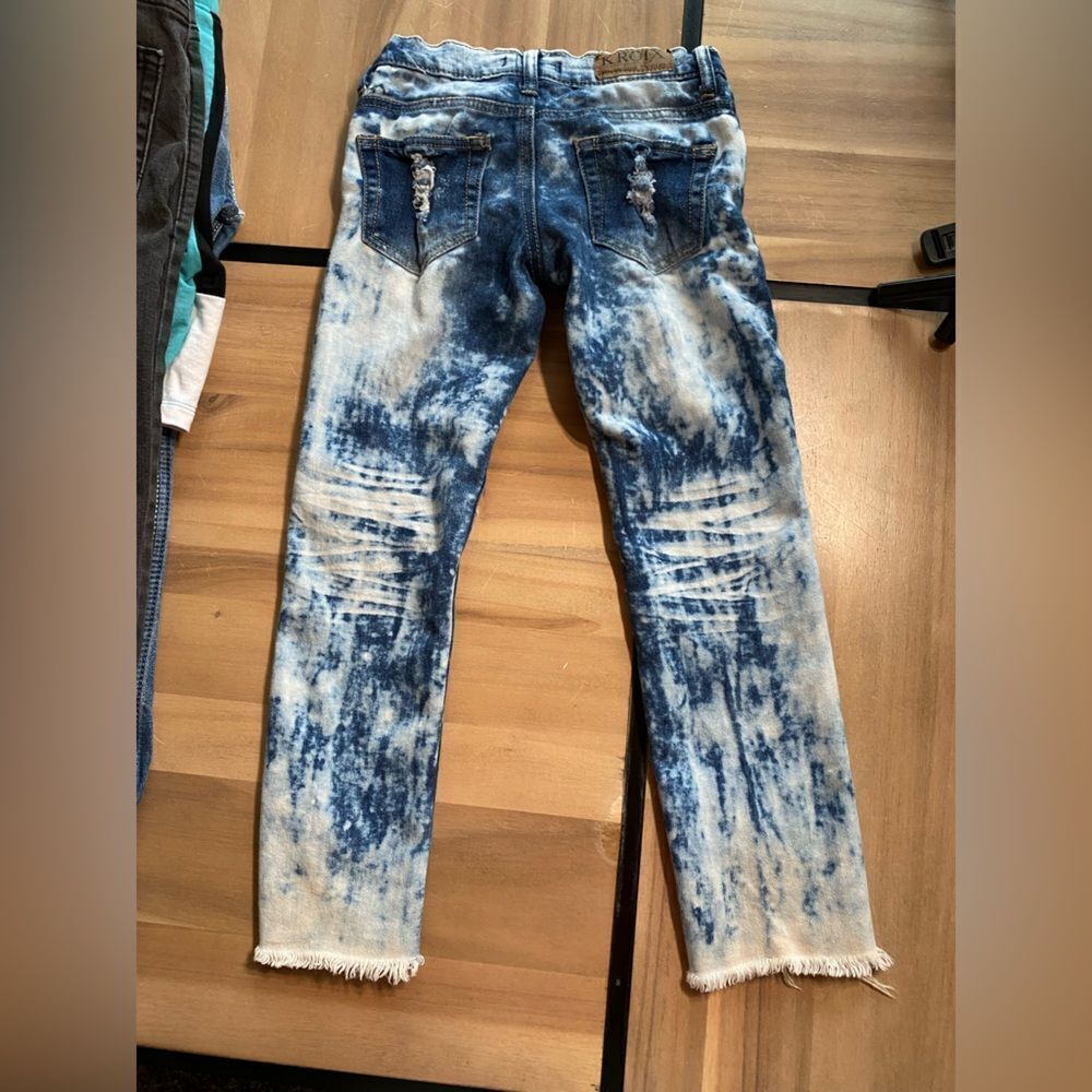 Kroix very distressed jeans - Picture 3 of 3